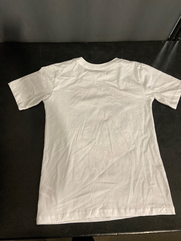 Photo 1 of Size L (12/14) NBA New York Knicks Boys' Graphic T-Shirt