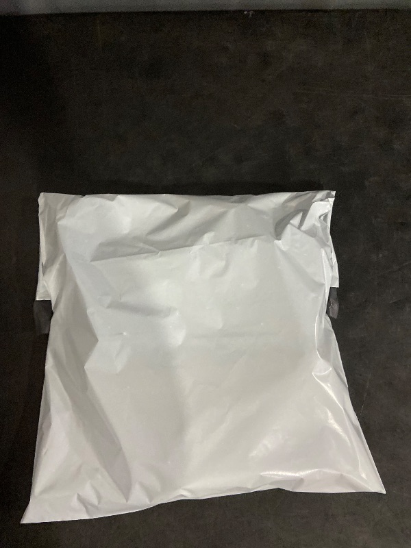 Photo 1 of Size 2 Women's Mid-Rise Utility Cargo Pants - Universal Thread™ Cream 2
