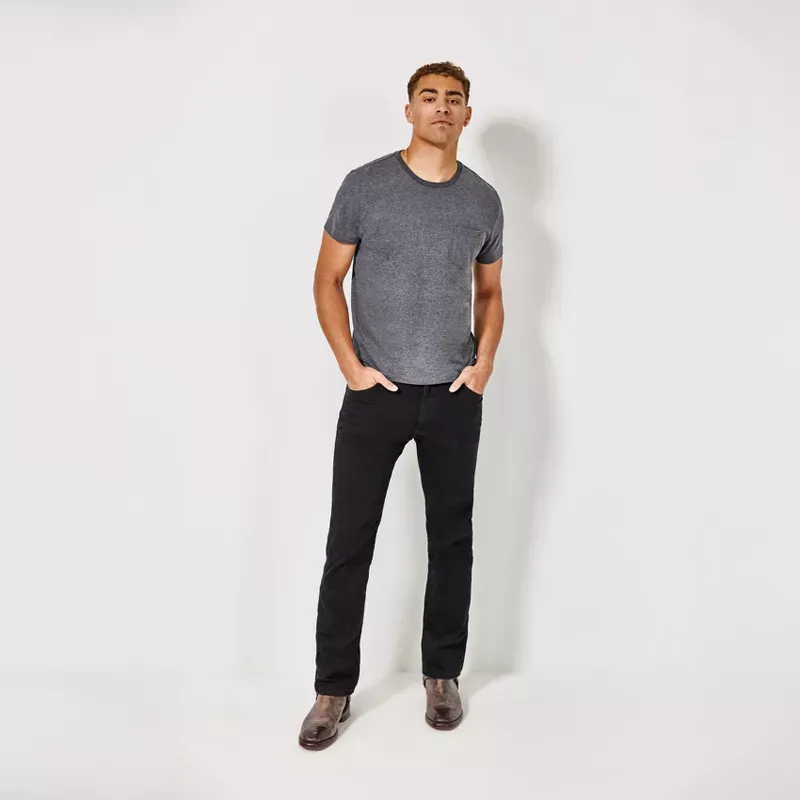 Photo 1 of 36x30 Men's Black Wrangler Jeans