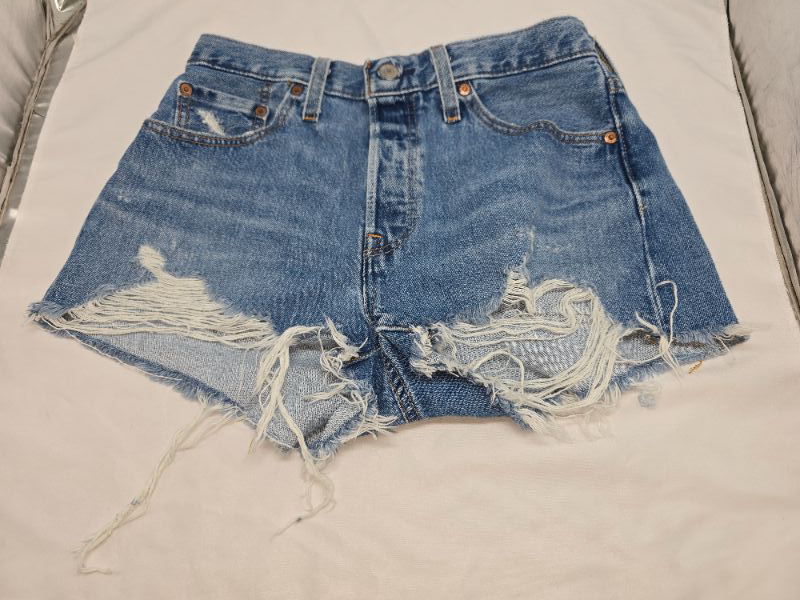 Photo 1 of 28W Levi's Jean Shorts 