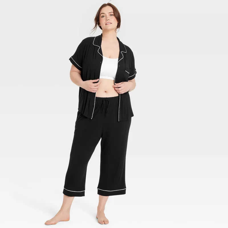 Photo 1 of M Women's Cloud Knit Capri Pants Pajamas Auden