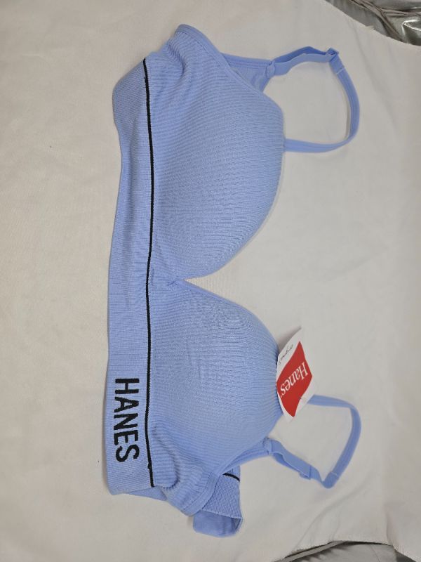 Photo 1 of Large Hanes Originals Women's Ribbed Seamless Contour Bra MHB004 - Sky Blue L: Nylon Spandex Blend, Adjustable Straps, Lightly Lined Cups