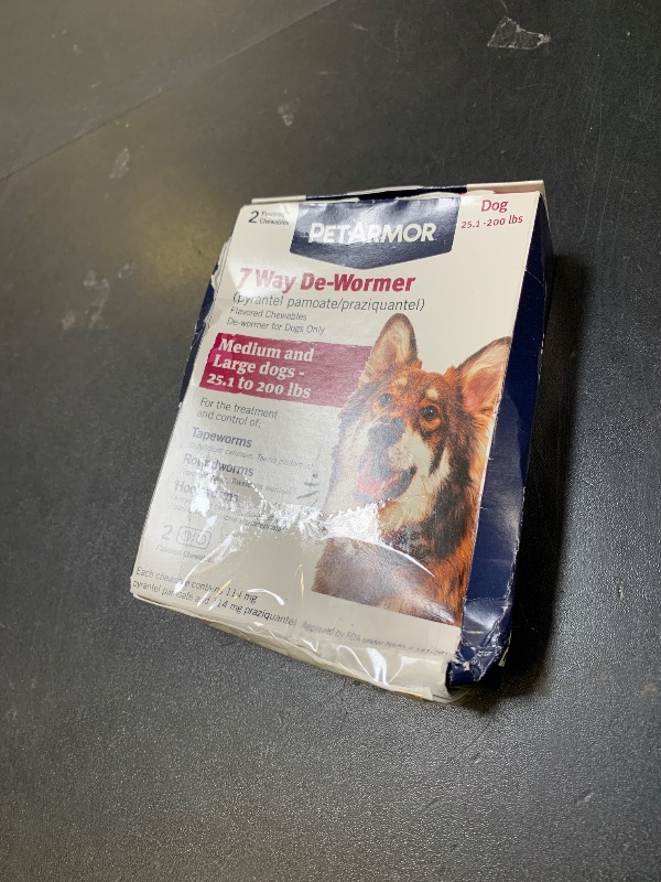 Photo 1 of PetArmor 7 Way De-Wormer for Dogs, Oral Treatment for Tapeworm, Roundworm & Hookworm in Large Dogs & Puppies (Over 25 lbs), Worm Remover (Praziquantel & Pyrantel Pamoate), 2 Flavored Chewables
