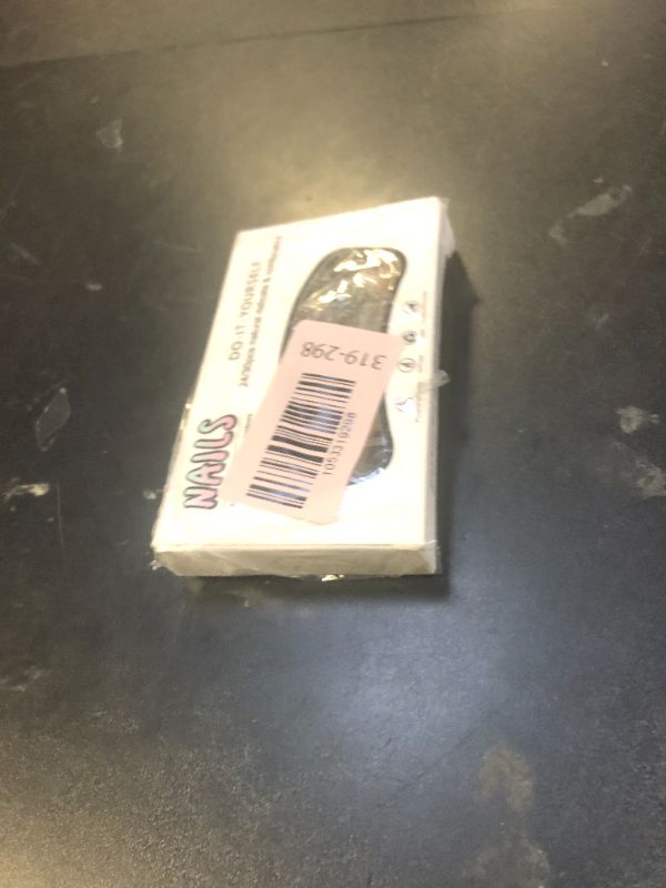 Photo 1 of PRESS ON NAILS