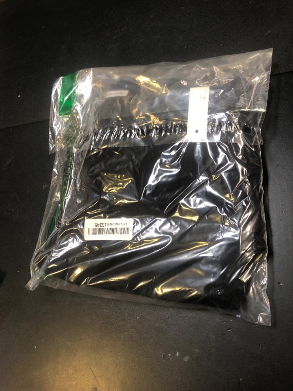 Photo 1 of Amazon Essentials Boys' Uniform Woven Flat-Front Shorts (Wrinkle Resistant), Pack of 3, Black, 10