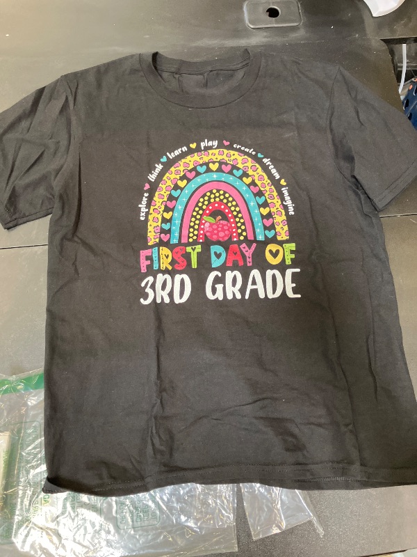 Photo 1 of Kid t-shirt unknown size