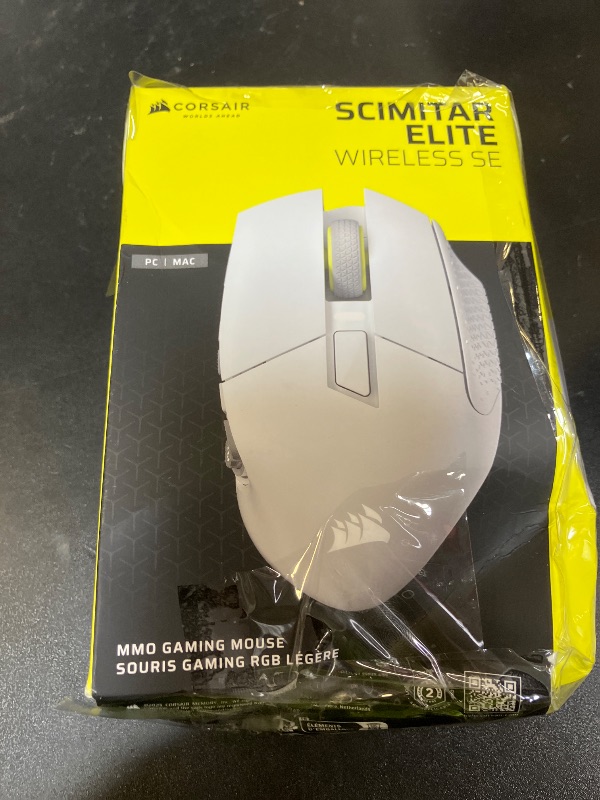 Photo 1 of Corsair Scimitar Elite Wireless SE MMO PC Gaming Mouse – 33,000 DPI, 16 Programmable Buttons, Key Slider, Elgato Virtual Stream Deck, 1,000Hz Polling, Up to 150-Hour Battery – White