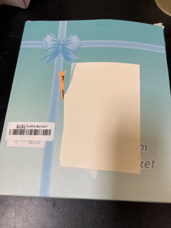 Photo 1 of Pro Goleem Baby Soft Minky Dot Blanket with Satin Backing Baby Gifts for Boys and Girls (Green, 30’’ x 40’’)