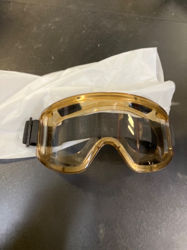 Photo 1 of goggles 