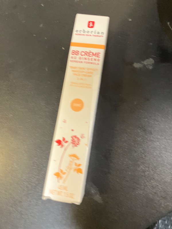 Photo 1 of Erborian BB Cream with Ginseng, Tan (Dore) - Lightweight Buildable Coverage with SPF & Ultra-Soft Matte Finish Minimizes Pores & Imperfections - Korean Face Skincare - 1.5 Oz