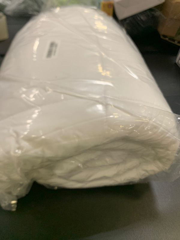 Photo 1 of ABENE Twin XL Size Mattress Topper for College Dorm, Extra Long Mattress Pad Pillowtop, Soft Plush Mattress Cover Bed Topper with Deep Pocket, Overfilled Down Alternative Filling, White