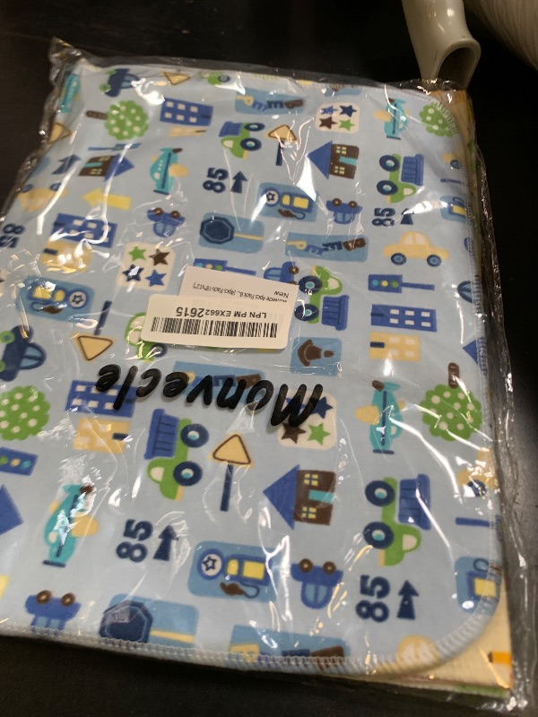 Photo 1 of Monvecle 4pcs Pack Baby Infant Waterproof Cotton Changing Pads Washable Resuable Diapers Liners Mats (4pcs Pack-18"x12")