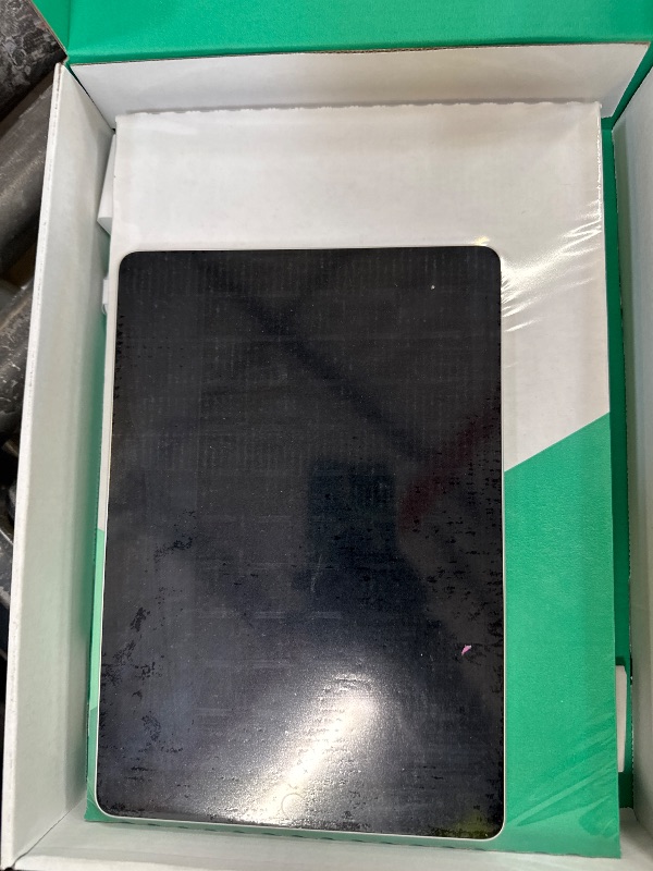 Photo 1 of Apple 2021 iPad (10.2 inch, Wi-Fi, 64GB) - Silver (Renewed Premium)