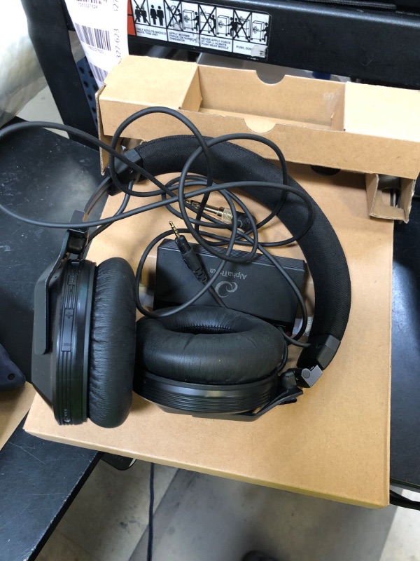 Photo 1 of AlphaTheta HDJ-F10-TX Professional Wireless DJ Headphones with Transmitter