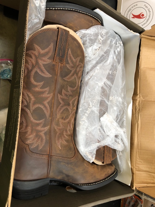 Photo 1 of ARIAT Men's Heritage R Toe Western Boot USA 7