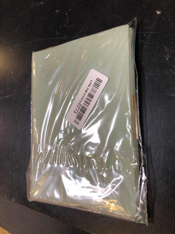 Photo 1 of NOLTY Ecri Plus B6-3 Weekly Planner 2025, April Start, Japanese Edition, Green