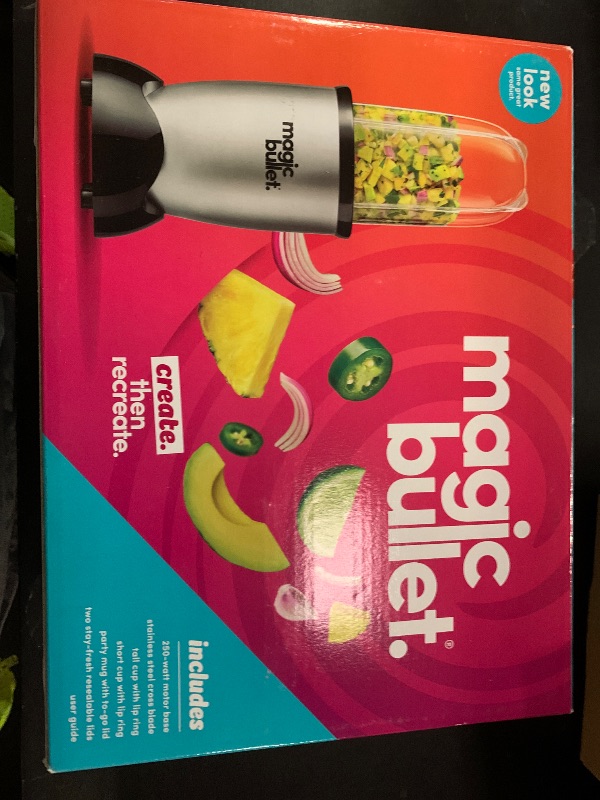 Photo 1 of Magic  Blender, Small, Silver, 11 Piece Set