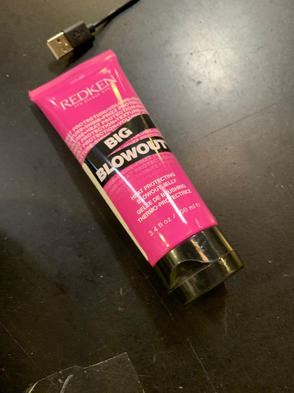 Photo 1 of Redken Big Blowout Heat Protection Jelly Serum | Offers Shine and Texture | Frizz Control | Volume for Fine Hair | Blowdry Styling Gel | For All Hair Types