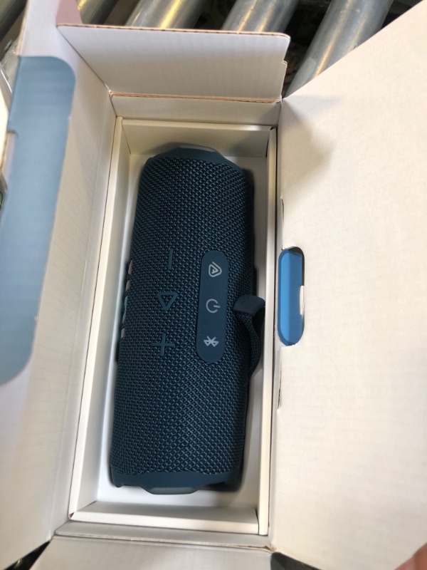 Photo 1 of JBL Flip 7 Portable Bluetooth Speaker, IP68 Waterproof, Dustproof, Drop-Proof, PushLock System, AI Sound Boost, 16H Battery, Megen Hardshel Protection Case (Blue)