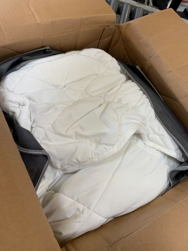 Photo 1 of HomeSmart 50 lbs Weighted Blanket King Size, The Heaviest Weighted Blanket, Breathable Soft Fabric, Fits California King Beds, Very Heavy, White