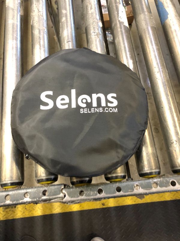 Photo 1 of SELENS WINDSHIELD COVER
