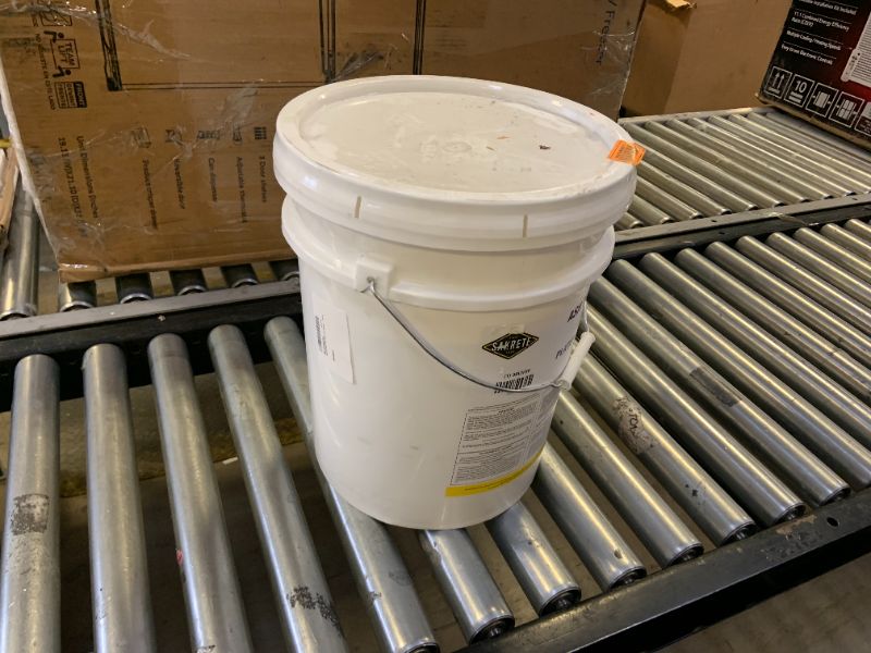 Photo 1 of Sakrete Ash Tray Sand (Off White) - 50 lb.