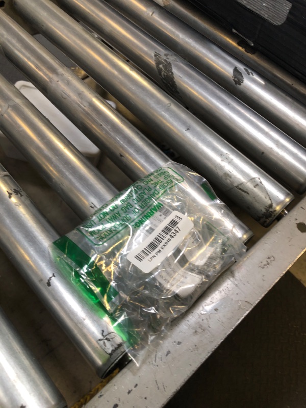 Photo 1 of uxcell Push to Connect Tube Fitting Adapter 4mm Tube OD X 1/8 NPT Female Straight Pneumatic Connecter Connect Pipe Fitting 2pcs