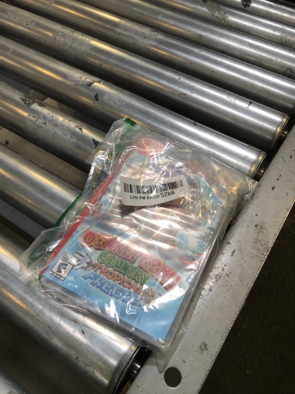 Photo 1 of Donkey Kong Country: Tropical Freeze - Nintendo Switch