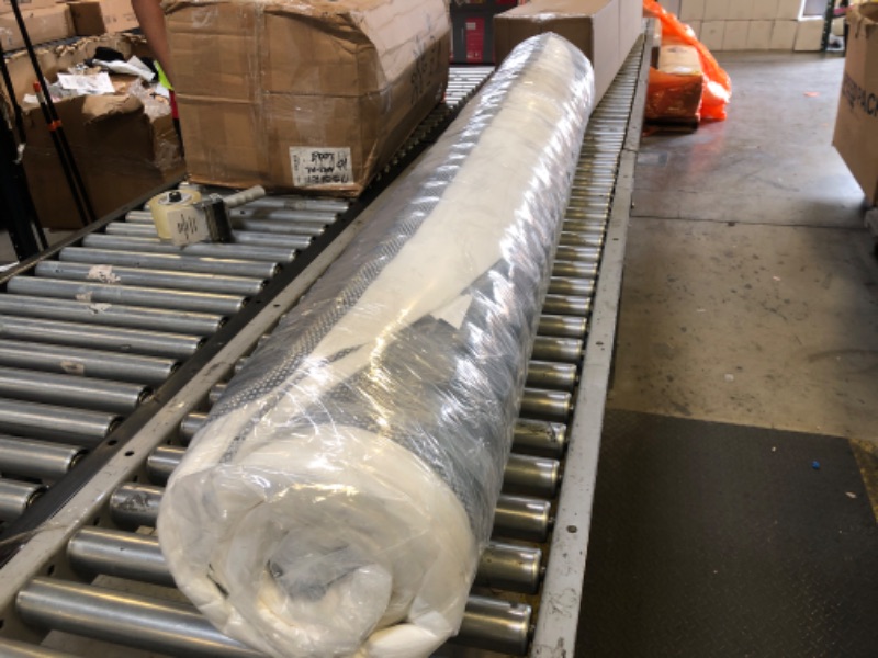 Photo 1 of Madevos King Mattress, 12 Inch Hybrid Mattress in a Box, Memory Foam and Individual Pocket Springs, Fiberglass Free, Soft and Breathable, Medium Firm Feel