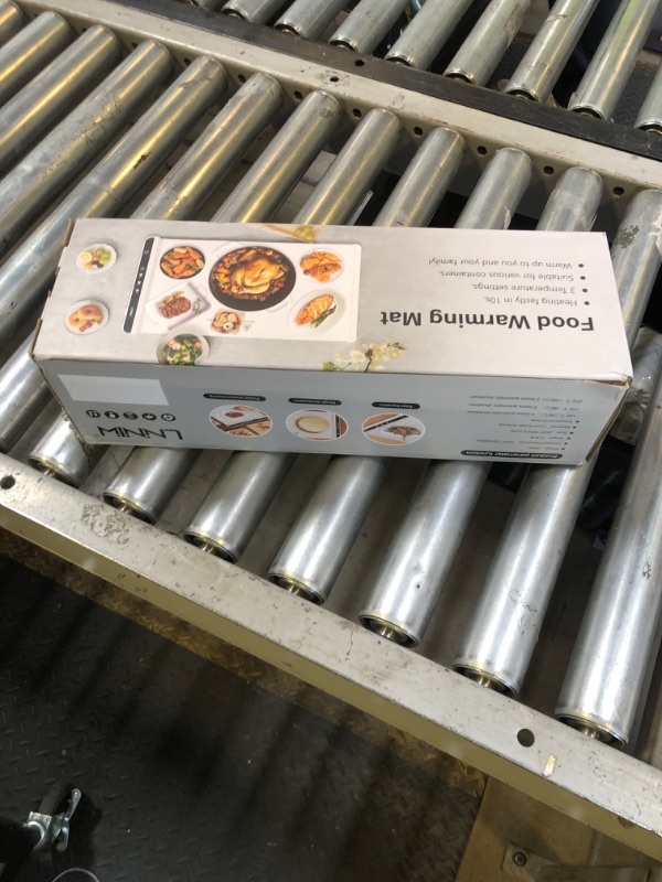 Photo 1 of Warming Mat for Food,Food Warming Mat,Electric Warming Tray for Buffets Party and Home Daily Use,Heating Fastly in 10s,Portable Design,Timed Function for Your Family.