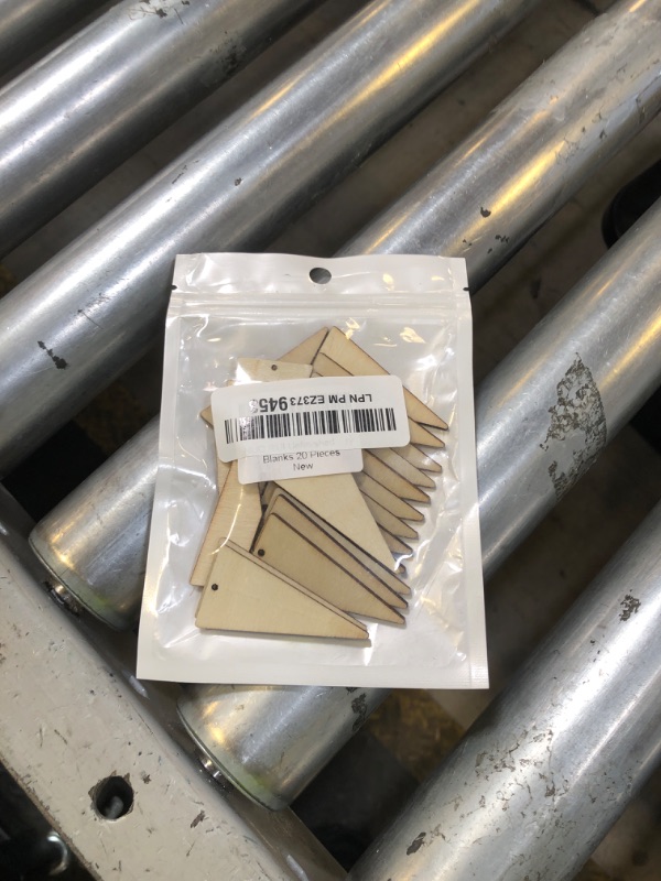 Photo 1 of NUO RUI Unfinished Wood Triangle Dangle Earring Blanks 2" H x 1" W x 1/8" Cutouts Laser Cut Pendant Jewelry Blanks 20 Pieces