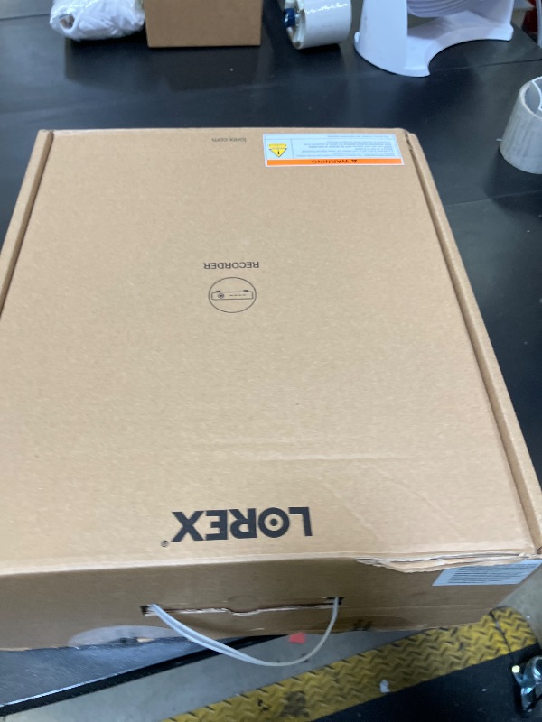 Photo 1 of Lorex Fusion 4K 20-Channel (16 Wired and 4 Fusion Wi-Fi) 2TB Digital Video Recorder