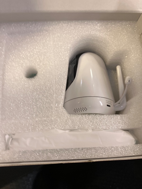 Photo 1 of VAVA VAIH006VAVA Video Baby Monitor With Camera 720P