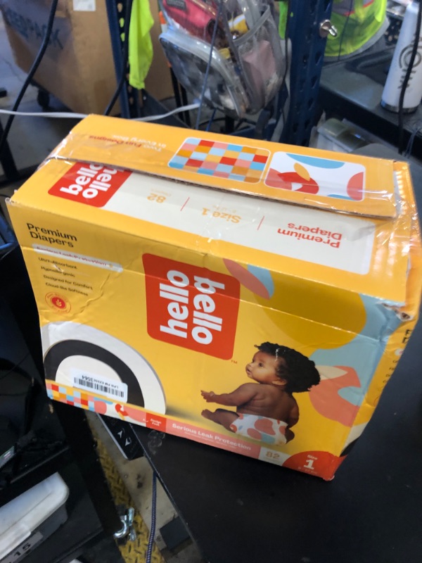 Photo 1 of Hello Bello Premium Diapers Size 1, Honeysuckle Designs, 82ct Club Box, Hypoallergenic and Extra Absorbent