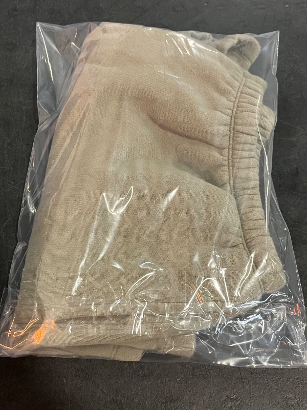 Photo 1 of (XL) Womens Fleece Shorts, Green 