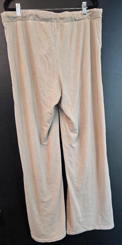 Photo 1 of (M) Womens High Rise Sweats with Zipper and Tie