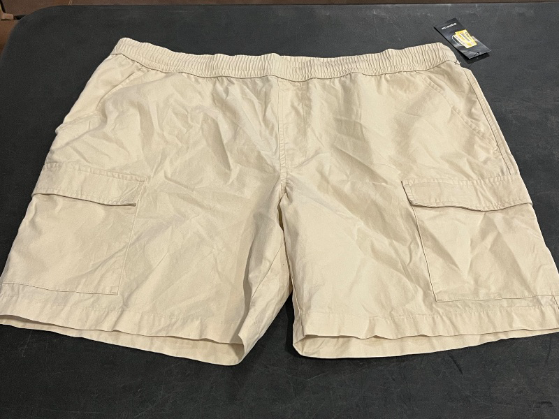 Photo 1 of (XL) Men's 8" Utility Cargo Shorts - Original Use™ Cream XL: Midweight, Drawstring Waist