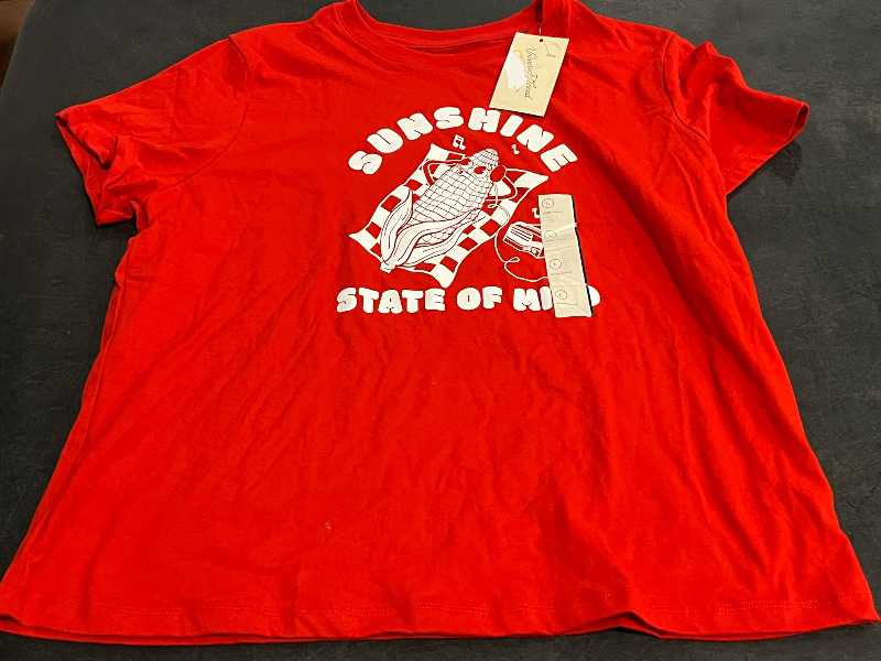 Photo 1 of (L) Women's Short Sleeve Graphic T-Shirt - Universal Thread™ Red Letters L