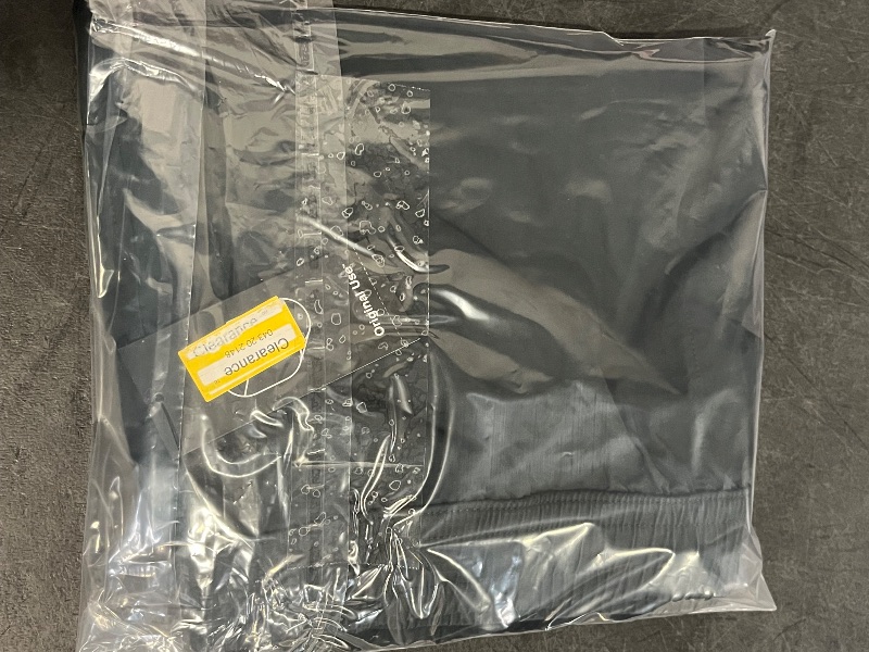 Photo 1 of (M) Men's 8" Utility Cargo Shorts - Original Use™ Black M: Cotton Blend, Midweight, Woven, Front Drawstring, Machine Washable
