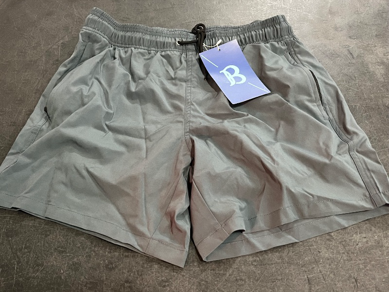 Photo 1 of (M) Mens Lightweight Breathable Lining Workout Shorts, Men’s Running Gym Sports Training Shorts, 5" Quick Dry with Liner
