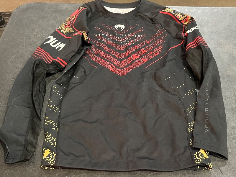 Photo 1 of (L) Venum x Tekken 8 - Marshall Law Rashguard
