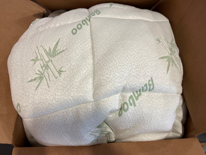 Photo 1 of Queen Mattress Topper Queen Size, Cooling Extra Thick Breathable Viscose Made from Bamboo Mattress pad, Soft Quilted Fitted Mattress Cover with 1000 GSM Down Alternative Fill (8-21”Deep Pocket)
