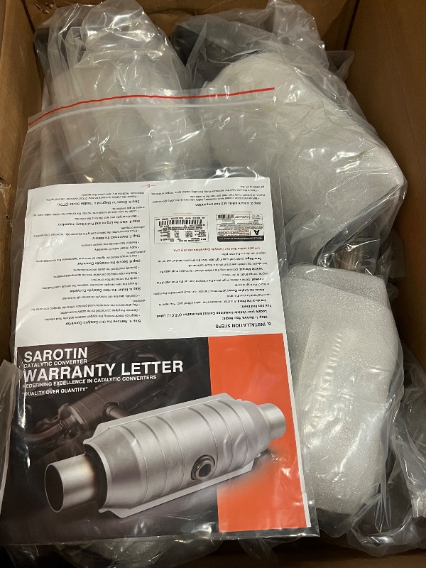 Photo 1 of Catalytic Converter Compatible with Toyota Tacoma 2005-2011, Toyota 4Runner 2003-2009, FJ Cruiser 2007 2008 2009 4.0L (EPA Compliant)