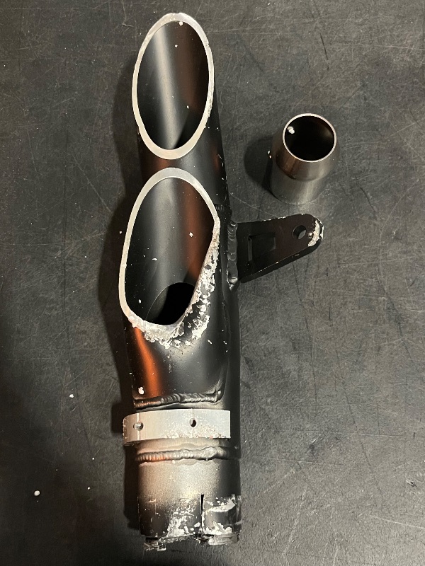 Photo 1 of Motorcycle Dual - Outlet Exhaus Tail Pipe Muffler TailPipe Tip for Yamaha