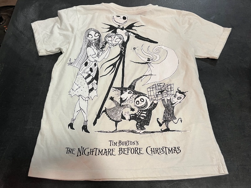Photo 1 of (L) "Nightmare Before Christmas" T Shirt 