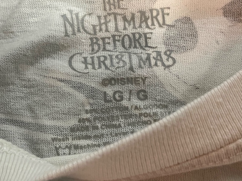 Photo 1 of (L) "Nightmare Before Christmas" T Shirt 