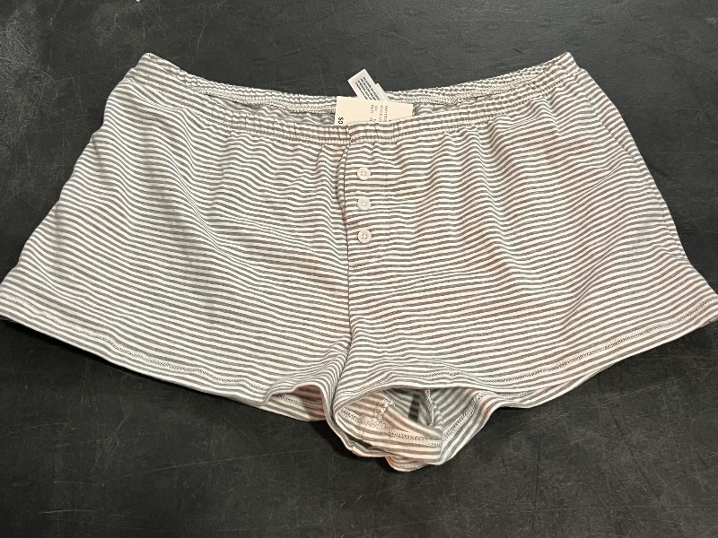 Photo 1 of (M)  Womens Stripped Pajama Shorts 