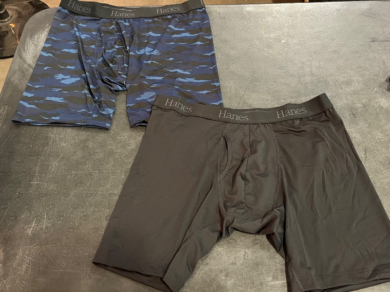 Photo 1 of (XL) Mens Hanes 4Pk Boxers 