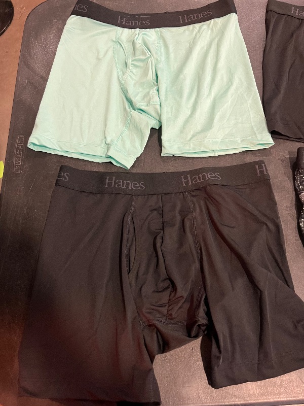 Photo 1 of (M) 4pk Mens Hanes Boxers 