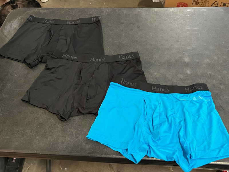 Photo 1 of (L) Mens Hanes 3pk Short Boxers 